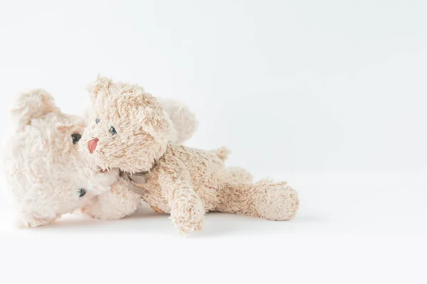 Couple Teddy Bear Embracing Love — Stock Photo, Image