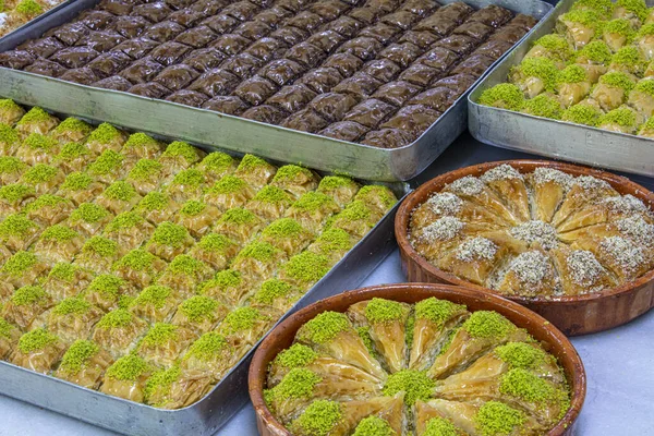 Mixed Tablett Baklava Türkische Baklava Türkische Kultur Türkisches Dessert Baklava — Stockfoto