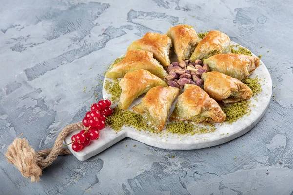 Nahaufnahme Eines Traditionellen Türkischen Ramadan Desserts Baklava Mit Pistazien Türkisch — Stockfoto