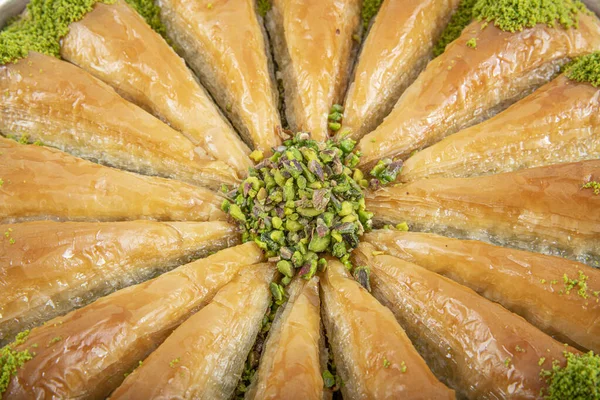 Morotsskiva Baklava Turkiska Havuc Dilim Baklava Brickan Traditionell Baklava Från — Stockfoto