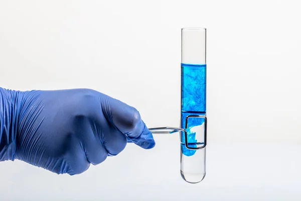 Researchers Scientist Working Analysis Blue Liquid Test Tube Laboratory Chemistry — Foto Stock