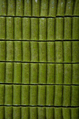 Türk fıstıklı baklava tatlısı. Bu tatlı türünün Türkçesi 