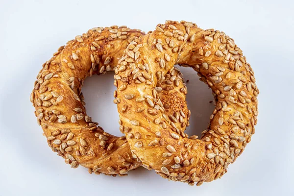 Turkse Bagel Simit Gevrek Turkse Traditionele Sesambagels Verdomd Geïsoleerd Witte — Stockfoto