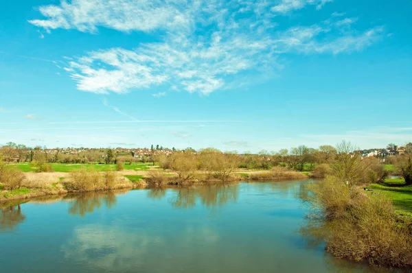 Ross-on-Wye, İngiltere 'de bahar manzarası.
