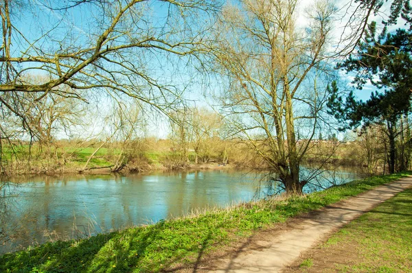 Frühlingslandschaft Ross Wye England — Stockfoto