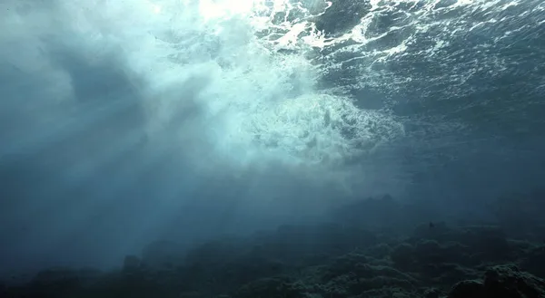 인테리어 디자인을 지하로부터 햇빛을 해저의 예술적 — 스톡 사진