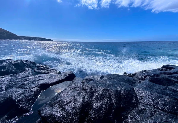 Playa Amanecer Sobre Mar Tropical Nubes Dramáticas Sobre Océano —  Fotos de Stock