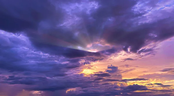 Amazing Sunset Clouds Dramatic Sky Sunset Sunrise Beautiful Nature Minimalist — Stock Photo, Image