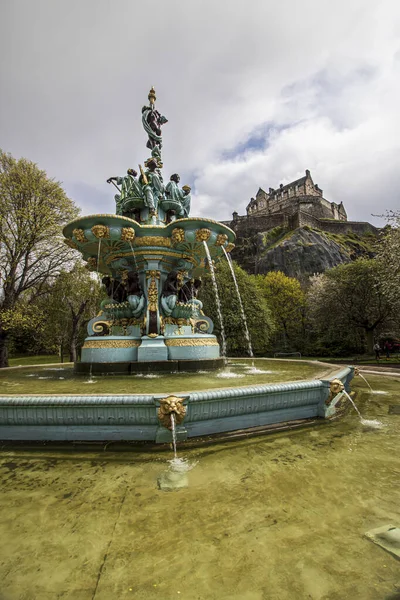 Mai 2021 Edinburgh Schottland England Blick Auf Edinburgh Castle Und — Stockfoto