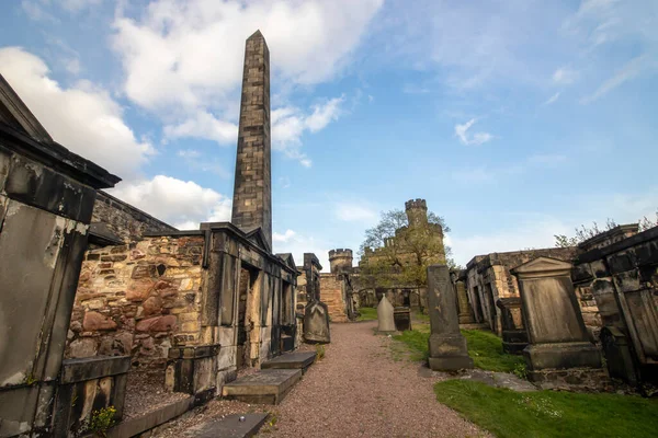 Maio 2021 Edimburgo Escócia Inglaterra Cemitério Old Calton Cemitério Com — Fotografia de Stock