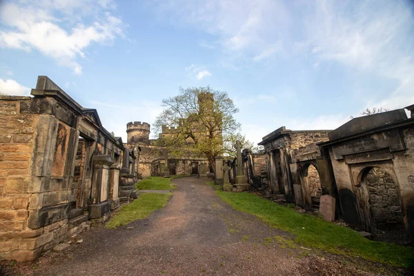 Maja 2021 Edynburg Szkocja Anglia Stary Cmentarz Calton Cmentarz Starymi — Zdjęcie stockowe