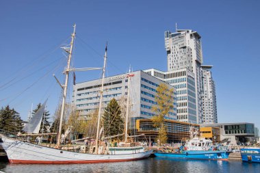 21 Nisan 2019 Gdynia Limanı Polonya. Yat manzaralı Gdynia limanı..