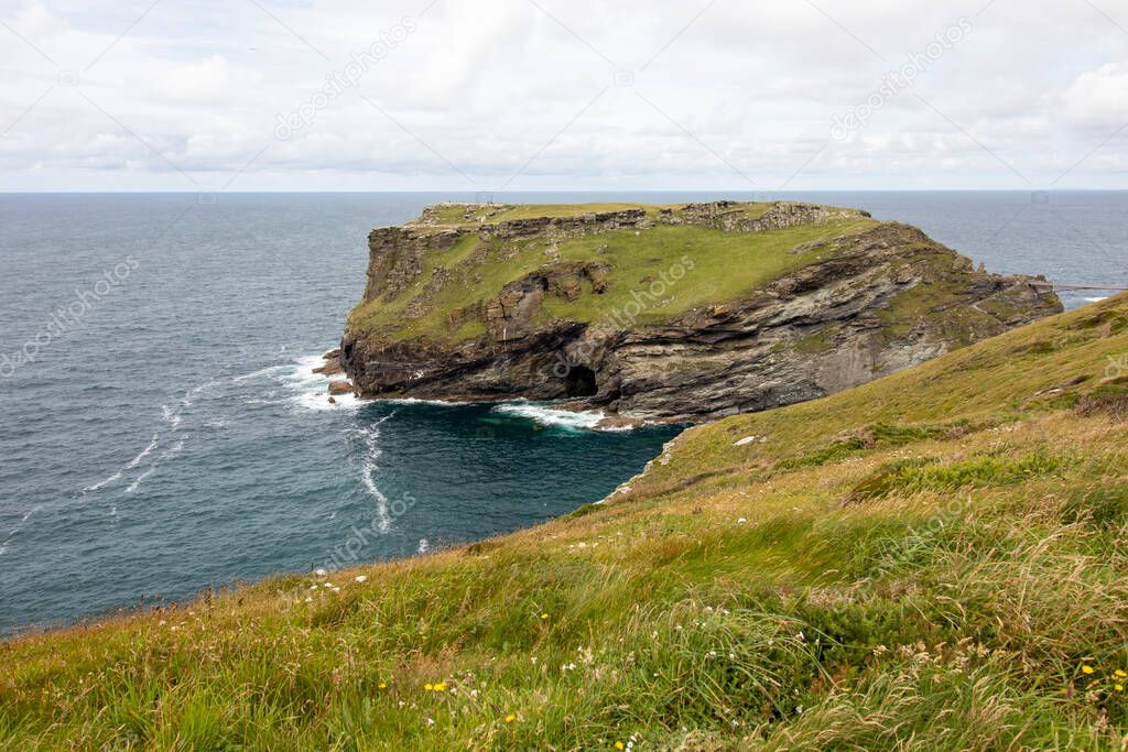 Tintagel - Beautiful sea and mountain view in North Cornwall