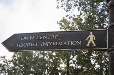 1 Şubat 2022. Eastbourne yol tabelası, Doğu Sussex İngiltere