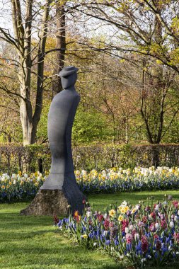 14 Nisan 2022 Hollanda 'da. Keukenhof parkında güzel bahar çiçekleri.