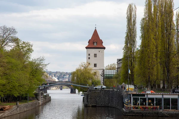 Prag Çek Cumhuriyeti Nisan 2022 Şehrin Mimarisi Vltava Nehri Nin — Stok fotoğraf