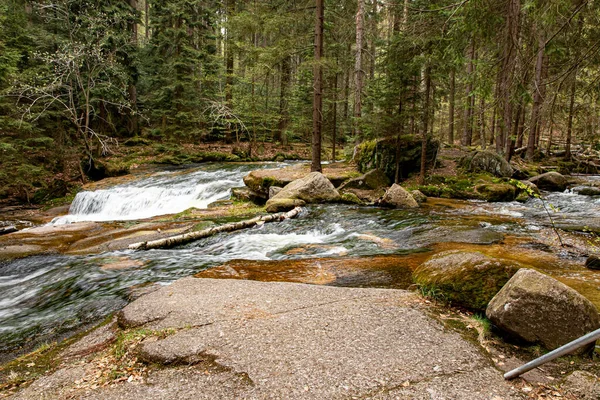 Szklarska Poreba Poland Května2022 Národní Park Karkonosze Voda Tekoucí Kamenech — Stock fotografie