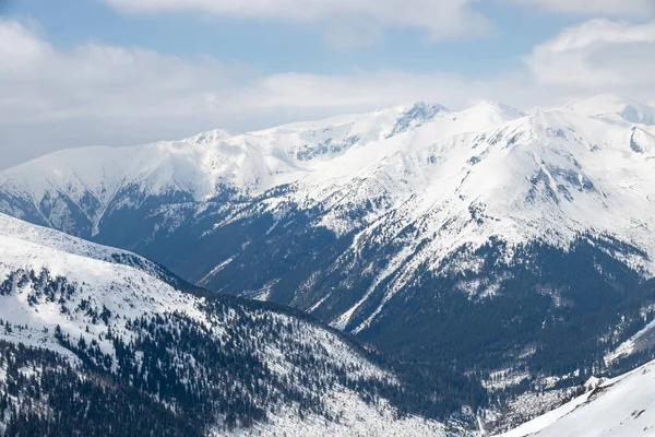 Landschaft Der Polnischen Tatra Blick Auf Die Schneebedeckten Gipfel April — Stockfoto