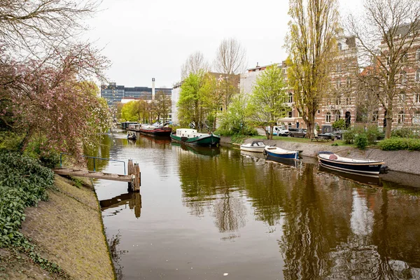 April 2022 Amsterdam Die Niederlande Schöne Flusslandschaft Architektur Der Stadt — Stockfoto