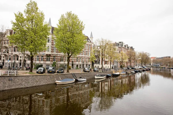 April 2022 Amsterdam Die Niederlande Schöne Flusslandschaft Architektur Der Stadt — Stockfoto