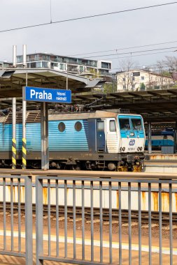 Prag Çek Cumhuriyeti 25 Nisan 2022 En büyük tren istasyonu