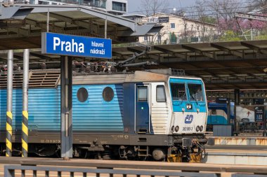 Prag Çek Cumhuriyeti 25 Nisan 2022 En büyük tren istasyonu