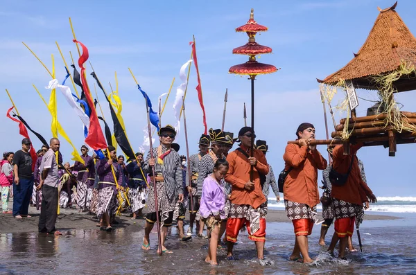 Yogyakarta Indonesië Juni 2022 Warga Desa Mancingan Melakukan Labuhan Bekti — Stockfoto