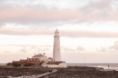 Whitley Körfezi İngiltere -. 1 Ocak 2019: Soğuk bir kış öğleden sonrasında Whitley Körfezi