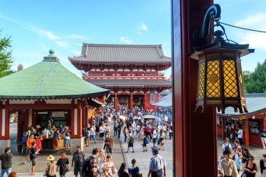 Tokyo, Japonya 'ya. 13 Ağustos 2018 Tokyo, Japonya 'nın inanılmaz caddeleri.