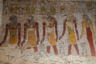 Firavunların mezarlarının içinde şaşırtıcı hiyeroglifler.