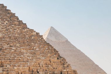 Kahire, Mısır 'daki giza piramitlerinin inanılmaz manzarası