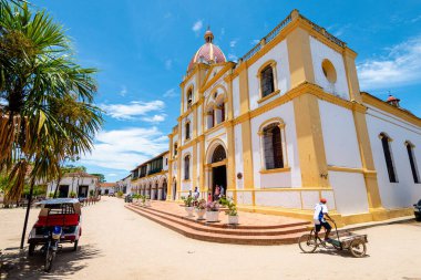street view of mompox colonial town in colombia