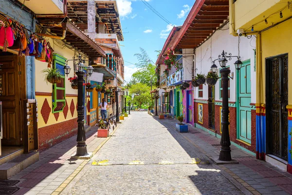 Colorful Street Guatape Colonial Town Colombia — Fotografia de Stock