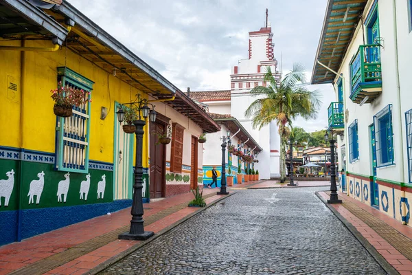 Colorful Street Guatape Colonial Town Colombia — Fotografia de Stock