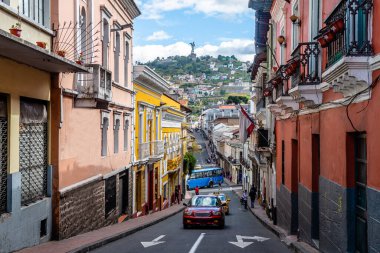 street view of quito, ecuador