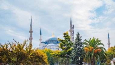 İstanbul şehir manzarası, Türkiye 'de tatil kavramı. Yolculuk için yeni yerler. Yolculuk için fikirler