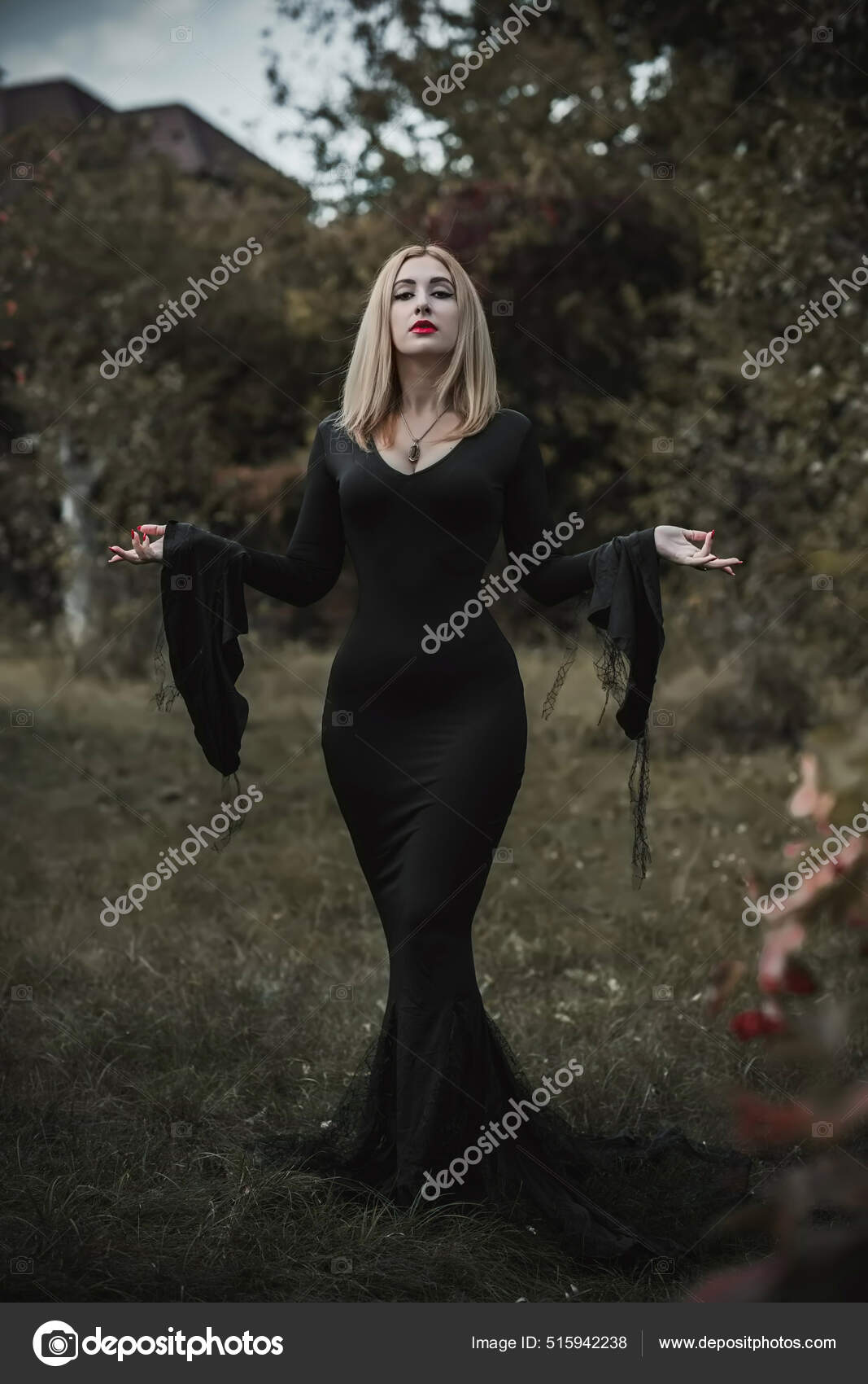 Festa De Halloween, Duas Bruxas Bonitas Imagem de Stock - Imagem