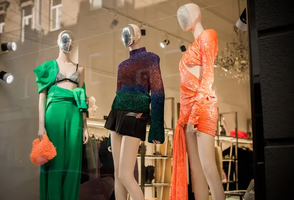 Fancy Clothing Mannequins Store European Shops Display Clothing Store Bright — Stock Photo, Image