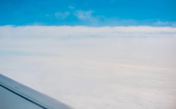 Céu Nuvens Skyline Companhias Aéreas Conceito Viagem — Fotografia de Stock