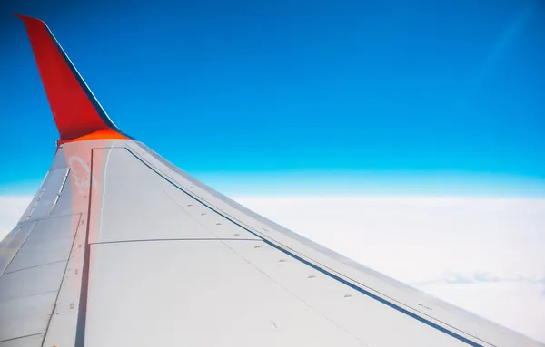 Небо Облака Skyline Авиалинии Концепция Путешествий — стоковое фото