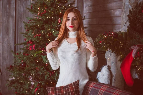 Kerstmis Nieuwjaar Decor Details Vrouw Warme Sfeer Concept Van Wintervakantie — Stockfoto