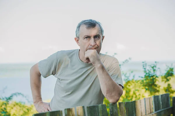 Estilo Vida Las Personas Mayores Concepto Personas Jubiladas Retrato Hombre — Foto de Stock