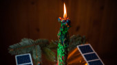 Vánoční věštění svíček, lákání lásky a úspěchu. Pojem magie a esoterický