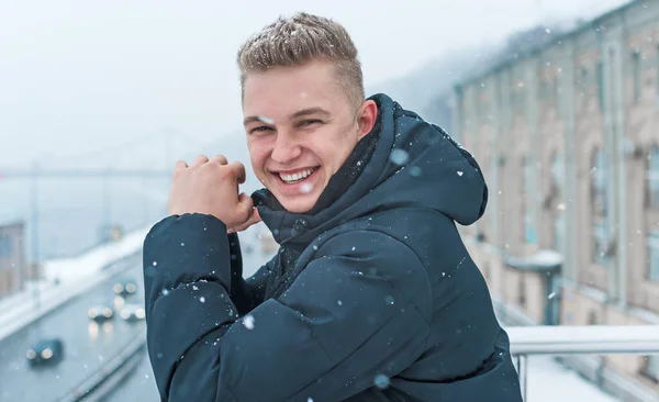 Smiling Young Handsome Student Blonde Guy Lifestyle Teen Life Portrait — Stockfoto