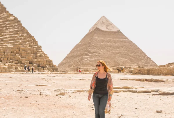 Turista Egito Gizé Conceito Férias Viagens Para África — Fotografia de Stock
