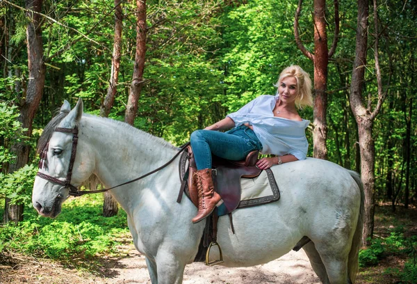 Spring Summer Season Concept Hobby Woman Horse Nature Relationship Human — Stock Photo, Image