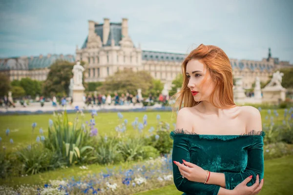 Holidays Paris France Fashionable Pretty Woman Rest Center City Concept — Stock Photo, Image
