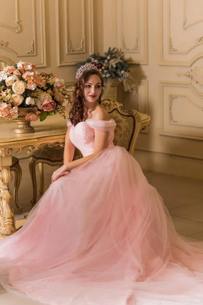 Conceito Vestidos Noite Estilo Elegante Fantasia Mulher Vestido Noite Roupas — Fotografia de Stock