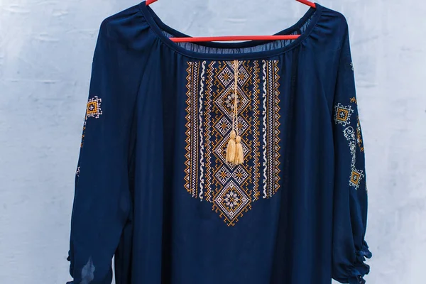 乌克兰刺绣元素 民族服装概念 时尚细节 — 图库照片