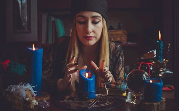 Shaman Woman Doing Ritual Magic Helping Concept Pagan Wicca Magic — Stock Photo, Image